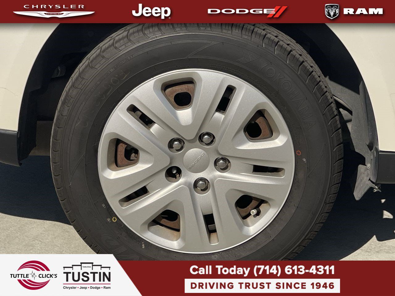 Used 2019 Dodge Journey SE FWD image 17
