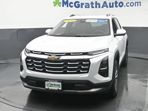 Used 2025 Chevrolet Equinox LT w/ Convenience Package II AWD/4WD image 20