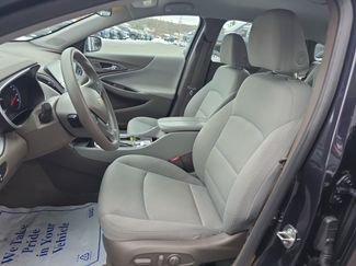 Used 2023 Chevrolet Malibu LT video 2