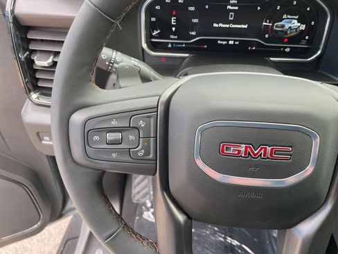 Used 2025 GMC Sierra 1500 AT4 w/ AT4 Premium Package image 15
