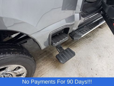 Used 2023 Ford F350 Lariat w/ Chrome Package image 56