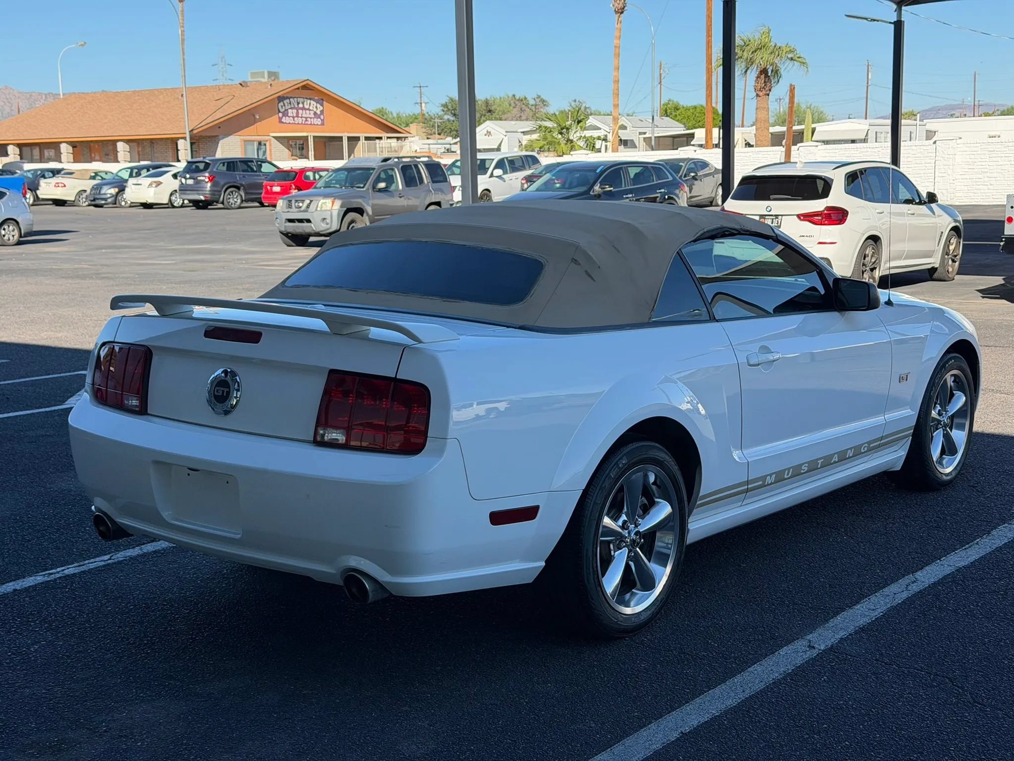 Used 2006 Ford Mustang GT RWD image 12