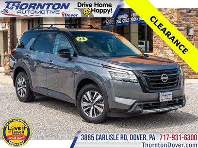 Used 2023 Nissan Pathfinder SL w/ Black Appearance Package