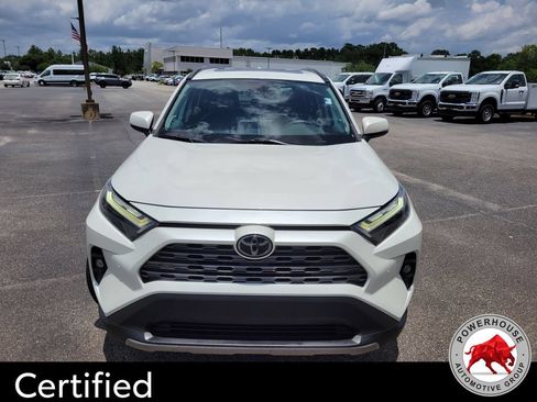 Used 2022 Toyota RAV4 Limited FWD image 10