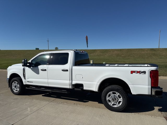 New 2026 Ford F250 XLT w/ FX4 Off-Road Package AWD/4WD image 5