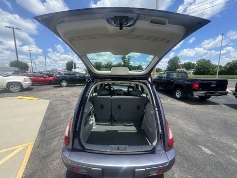 Used 2007 Chrysler PT Cruiser FWD image 25