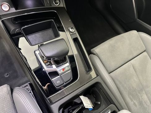 Used 2022 Audi SQ5 Premium w/ Convenience Package image 21