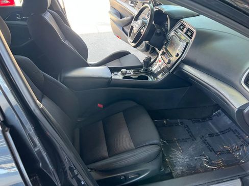Used 2017 Nissan Maxima 3.5 S FWD image 10