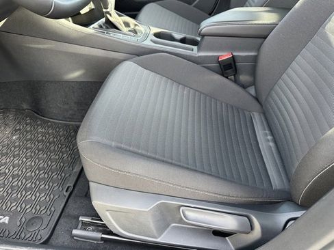 Certified 2025 Volkswagen Jetta S image 14