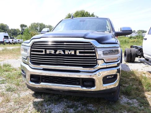 Used 2021 RAM 2500 Laramie AWD/4WD image 4