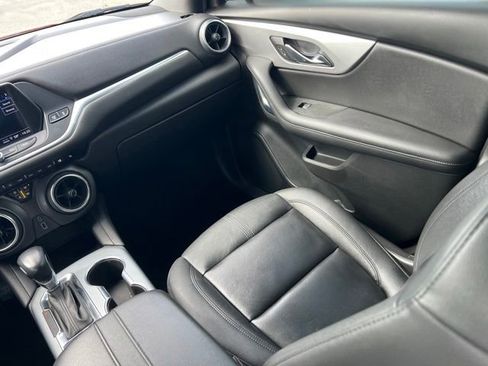 Used 2021 Chevrolet Blazer LT AWD/4WD image 15
