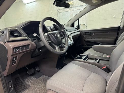 Used 2021 Honda Odyssey EX image 14