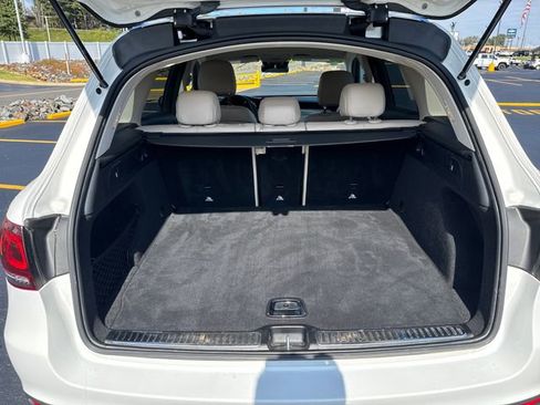 Used 2022 Mercedes-Benz GLC 300 image 29