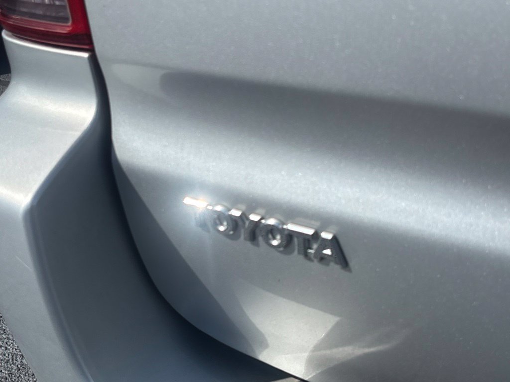 Used 2009 Toyota 4Runner SR5 RWD image 6