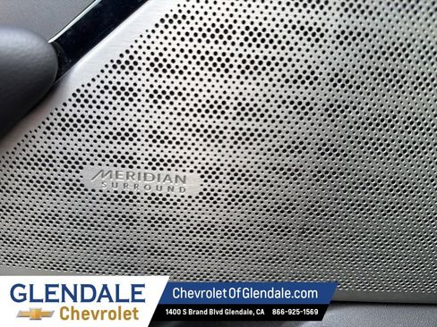 Used 2021 Land Rover Range Rover Velar S image 17