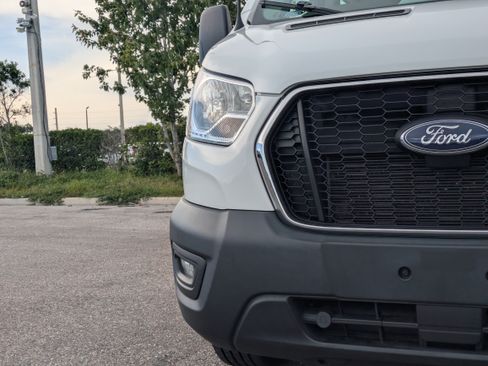 Used 2021 Ford Transit 250 Low Roof w/ Exterior Upgrade Package RWD image 10