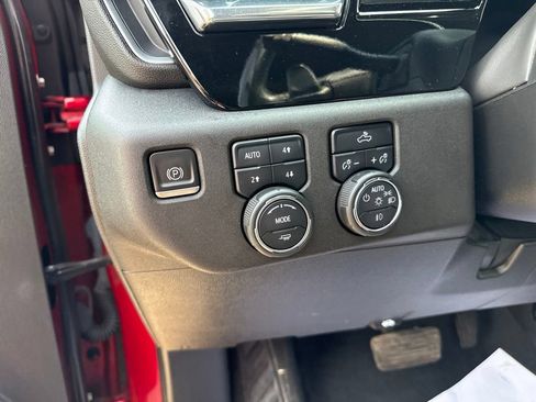 Used 2023 Chevrolet Silverado 1500 RST AWD/4WD image 23