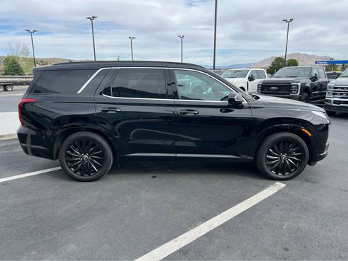 Used 2025 Hyundai Palisade Calligraphy AWD/4WD image 6