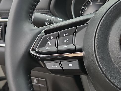 Used 2025 MAZDA CX-5 AWD 2.5 S w/ Preferred Package image 21