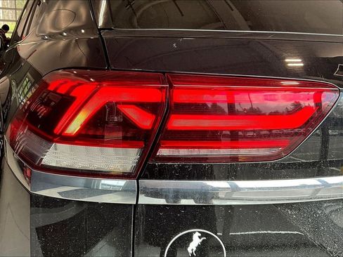 Used 2022 Volkswagen Atlas Cross Sport SE image 22