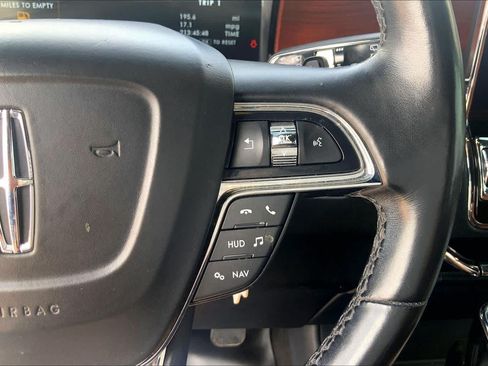 Certified 2020 Lincoln Navigator L Reserve w/ Luxury Package AWD/4WD image 24