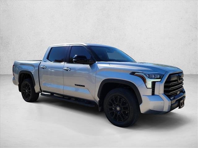 Used 2025 Toyota Tundra Limited AWD/4WD image 3