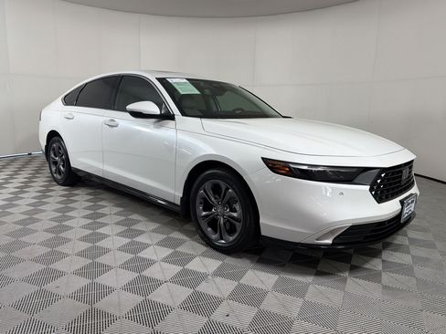 Used 2024 Honda Accord EX-L image 7