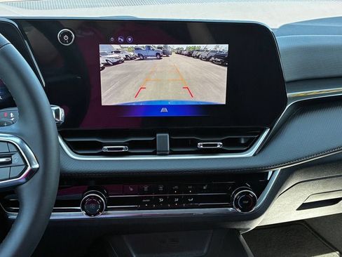 New 2027 Chevrolet Equinox LT AWD/4WD image 14