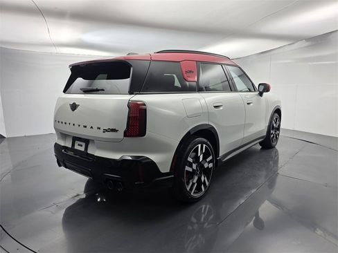 Used 2025 MINI Cooper Countryman John Cooper Works w/ Comfort Package Max image 4