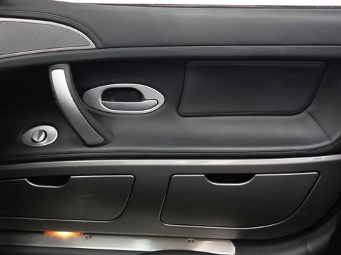 Used 2002 BMW Z8 RWD image 66