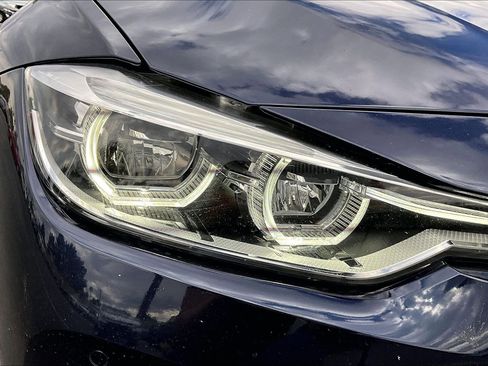 Used 2016 BMW 340i Sedan RWD image 11