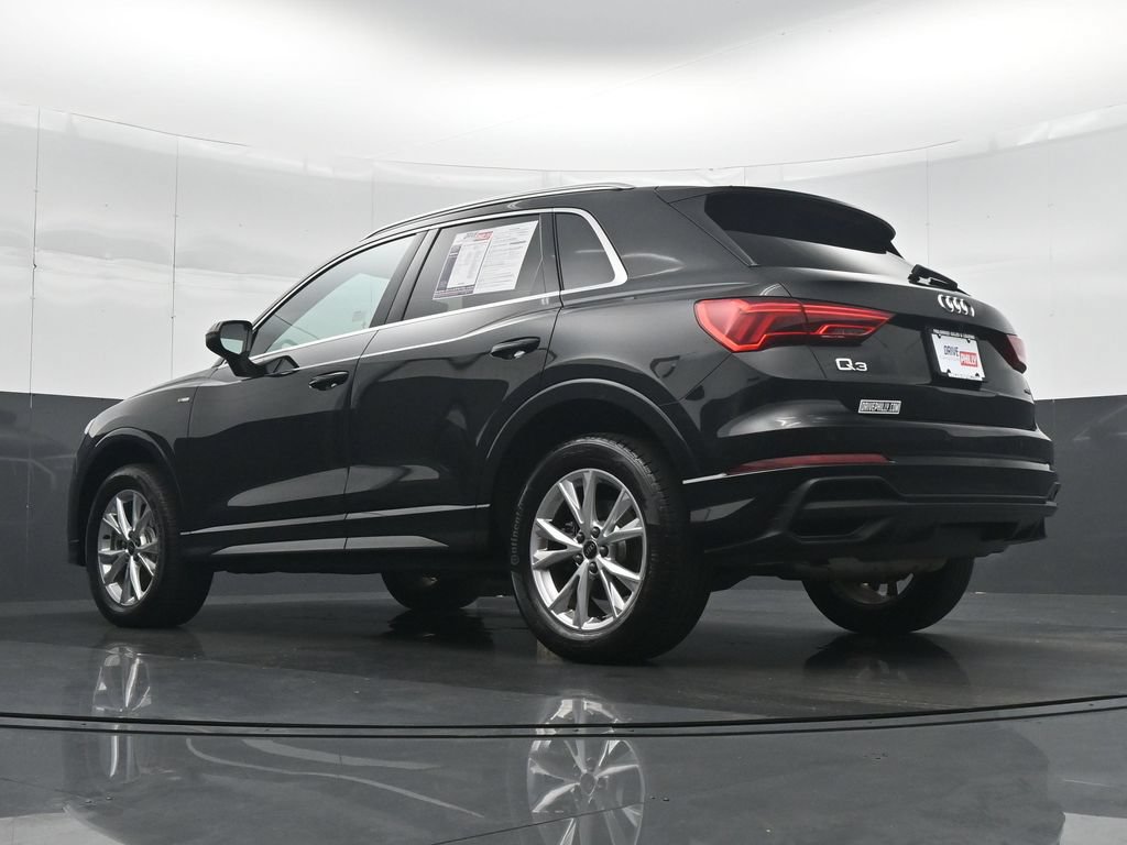 Used 2025 Audi Q3 2.0T Premium AWD/4WD image 29