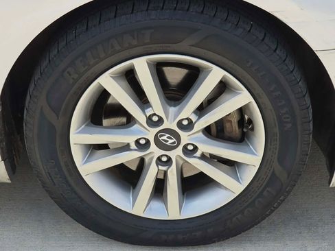 Used 2016 Hyundai Sonata SE FWD image 29