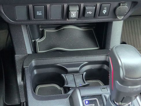 Used 2023 Toyota Tacoma TRD Off-Road AWD/4WD image 22