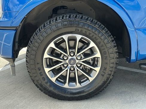 Used 2018 Ford F150 XLT w/ Equipment Group 302A Luxury RWD image 9