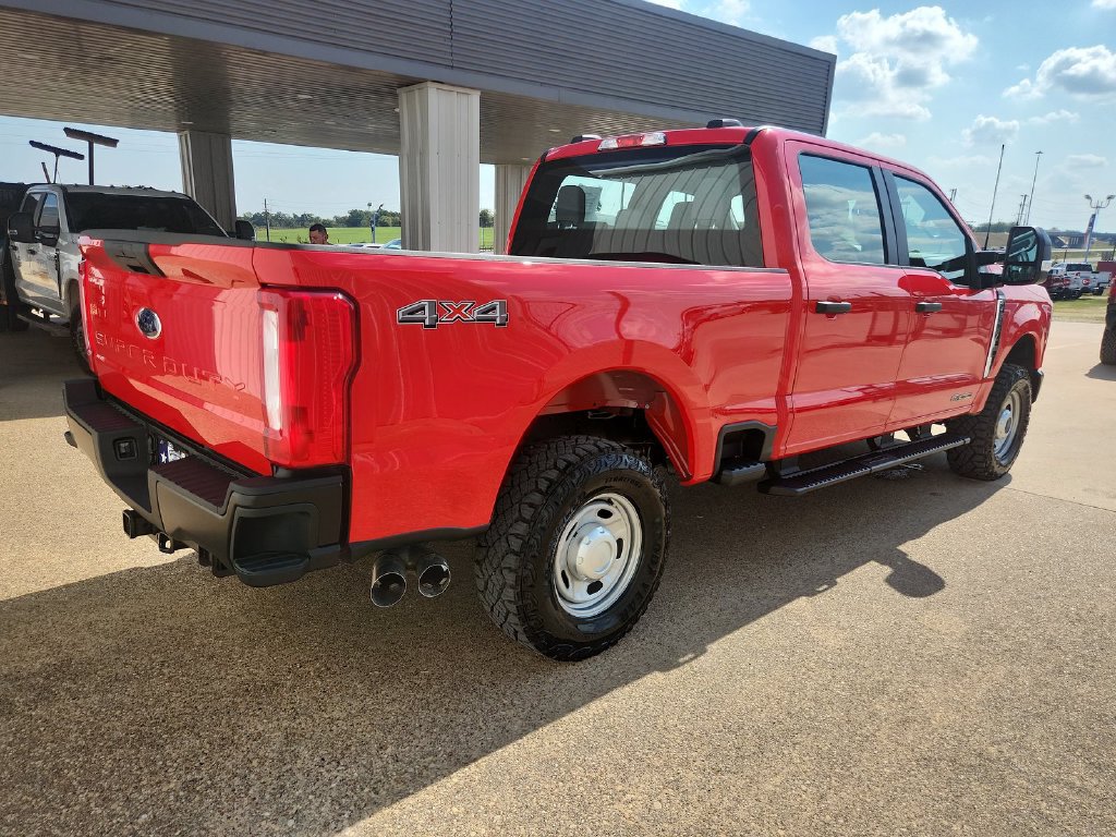 Used 2026 Ford F250 XL w/ XL Off-Road Package AWD/4WD image 8