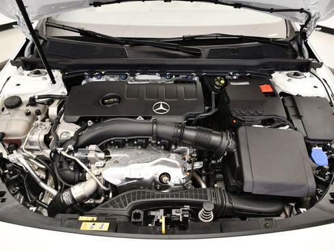 Used 2023 Mercedes-Benz CLA 250 CLA 250 image 11