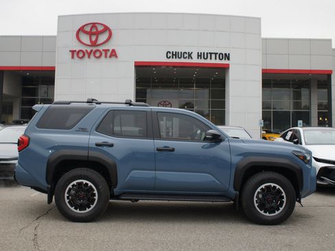 Used 2025 Toyota 4Runner TRD Off-Road Premium image 23