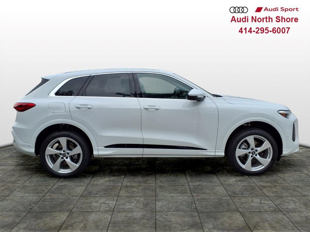 New 2026 Audi Q5 Premium Plus AWD/4WD image 3