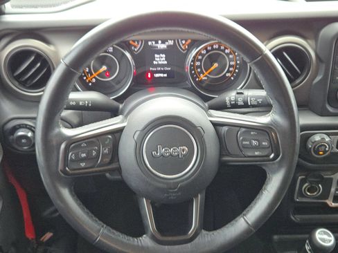 Used 2019 Jeep Wrangler Unlimited Sport S AWD/4WD image 19
