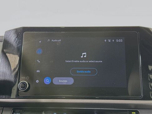 Used 2025 Toyota Camry LE image 24