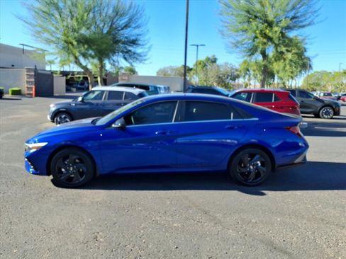 New 2026 Hyundai Elantra SEL Sport Premium image 3