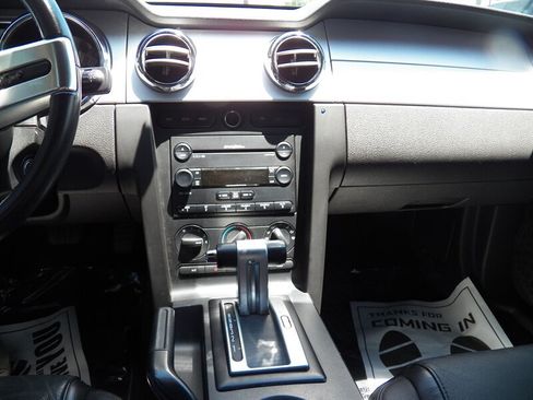 Used 2007 Ford Mustang GT RWD image 12