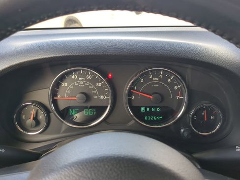 Used 2014 Jeep Wrangler Unlimited Sahara w/ Connectivity Group image 24