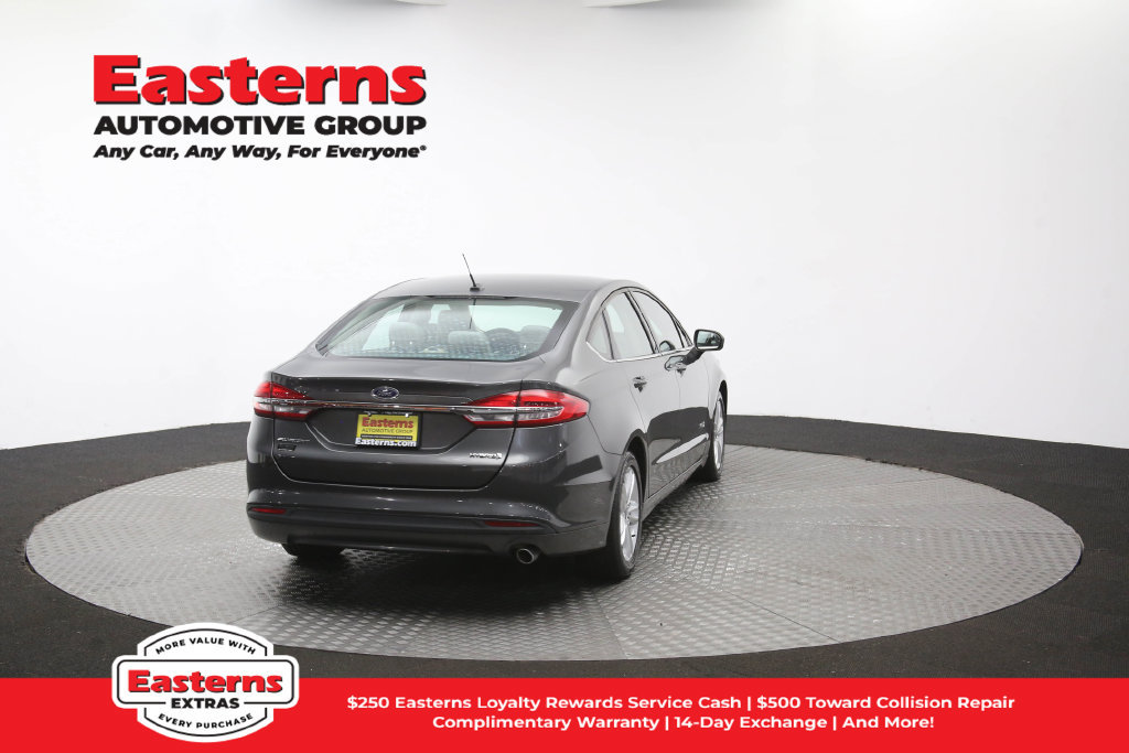 Used 2018 Ford Fusion S FWD image 43