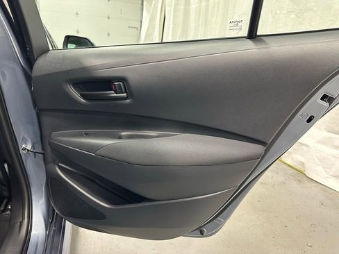 Used 2025 Toyota Corolla LE w/ LE Premium Package image 48