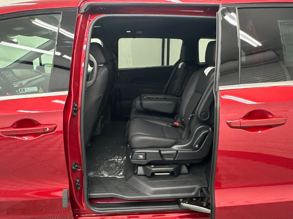 New 2026 Honda Odyssey Sport-L image 24