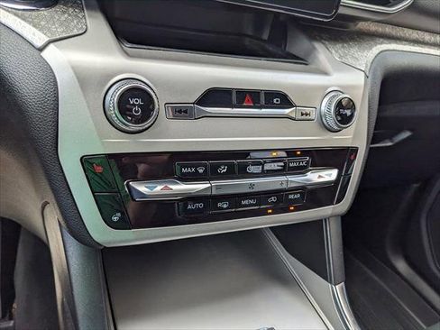 Used 2022 Ford Explorer Timberline image 28
