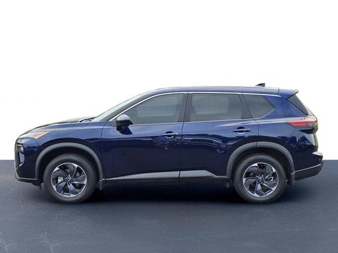 Used 2025 Nissan Rogue SV FWD image 13