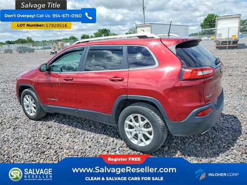 Used 2016 Jeep Cherokee Latitude w/ Cold Weather Group AWD/4WD image 3